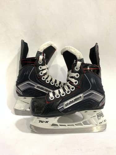 Used Bauer Vapor X300 Youth 10.0 Ice Skates Ice Hockey Skates