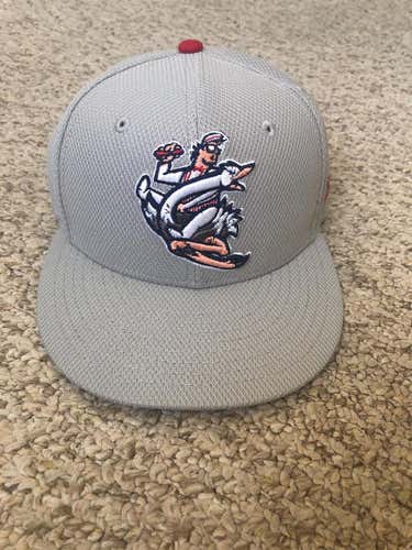 Gray Men's Reading Fightin Phils MILB 7 1/8 New Era Hat