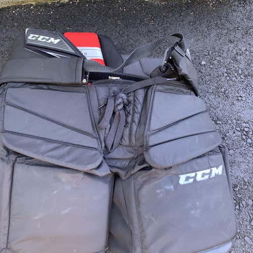 Black Used Intermediate Large CCM e2.9  Hockey Goalie Pants
