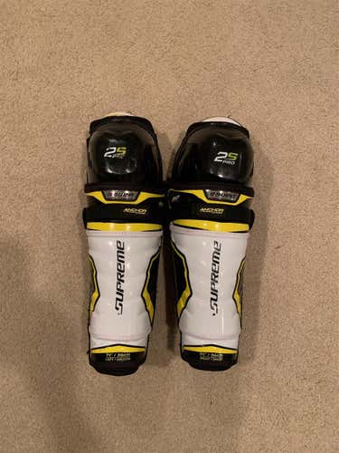 Used Bauer Supreme 2S Pro Shin Pads 14”