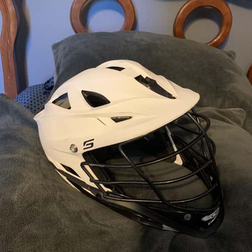 White Used Player Cascade S Helmet