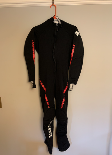 Used Unisex Large Descente Ski Suit