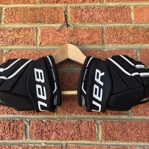Black Used Bauer Vapor X60 11"  Gloves