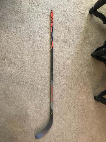 New Bauer Left Handed Vapor FlyLite Hockey Stick Pro Stock
