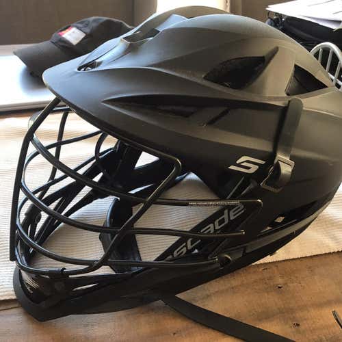 Black Used Cascade S Helmet