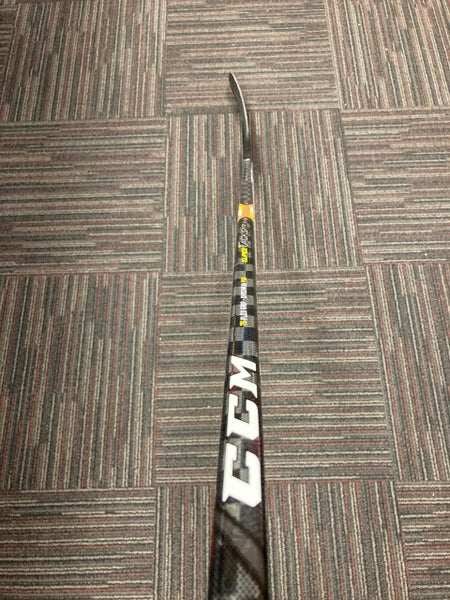 New Senior CCM Right Handed Super Tacks AS1 Hockey Stick P88 75 Flex