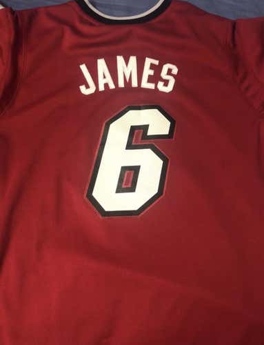 Lebron James Jersey Bundle