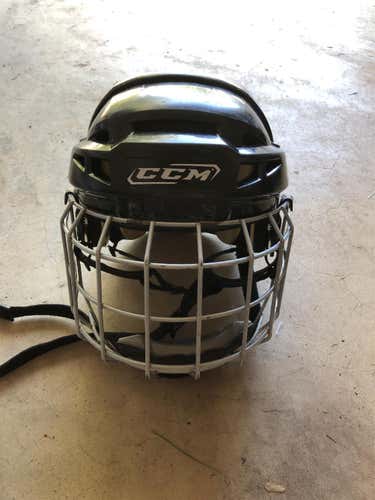Black Used Small CCM Vector V08 Helmet