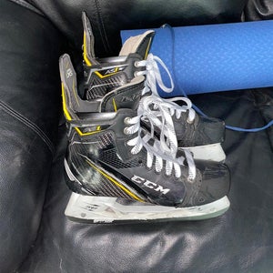 Used CCM Super Tacks AS1 D&R (Regular)  Size 7.5 Hockey Skates