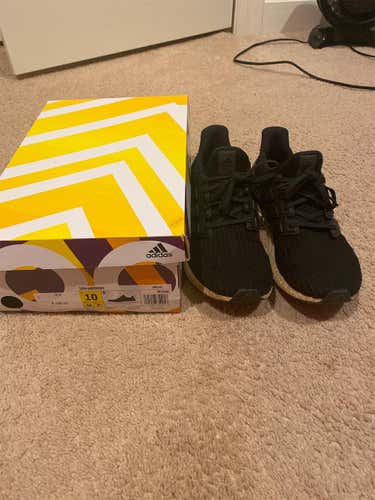 Adidas Ultra Boost *these are on hold for someone please don’t buy*