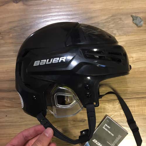 Black Large Bauer Re-Akt Helmet