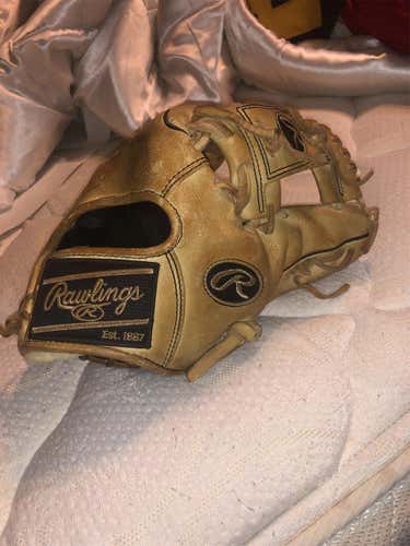 Used Right Hand Throw Pro Preferred 11.25" Baseball Glove