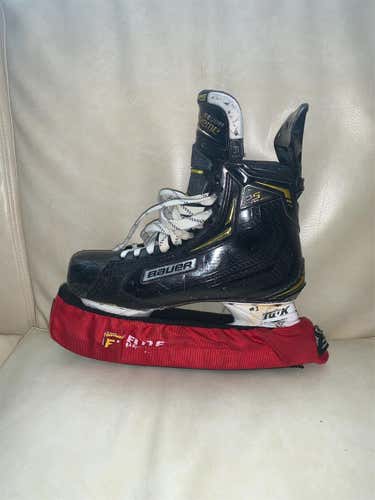 Used Size 9 Bauer 2s Pro Skates