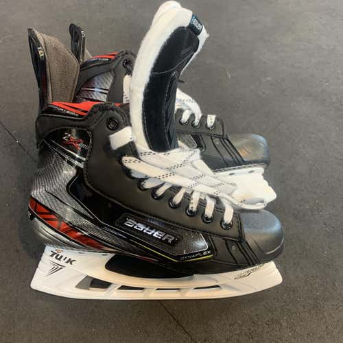 New Bauer Vapor 2X Pro Regular Width Pro Stock Size 8 Hockey Skates