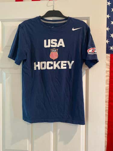 USA Hockey Nike Shirt