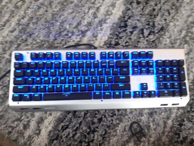 RGB Gaming Keyboard MX Blue switches