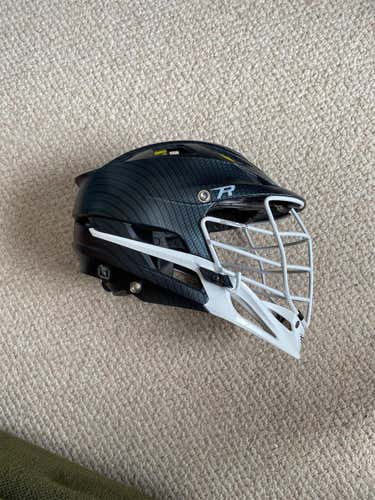 Carbon Fiber New Cascade R Helmet