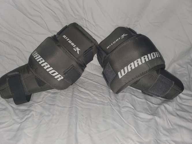Almost New Senior Warrior Ritual-X Knee Pads