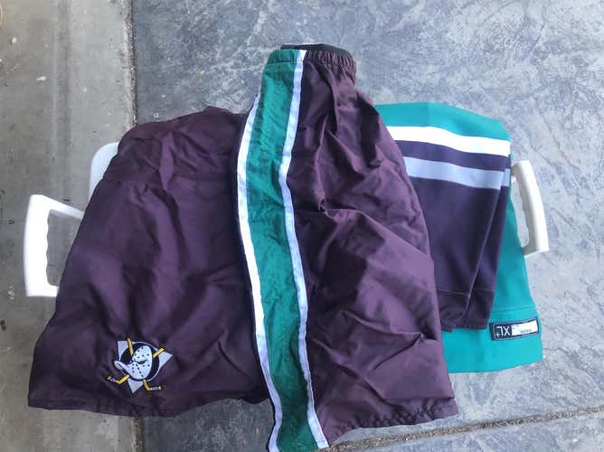 Anaheim Ducks 20th Anniversary CCM Shell And Socks