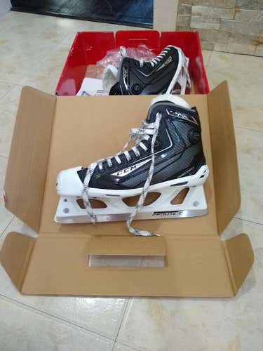 Senior New CCM RibCor 44K Hockey Goalie Skates Extra Wide Width Size 8.5