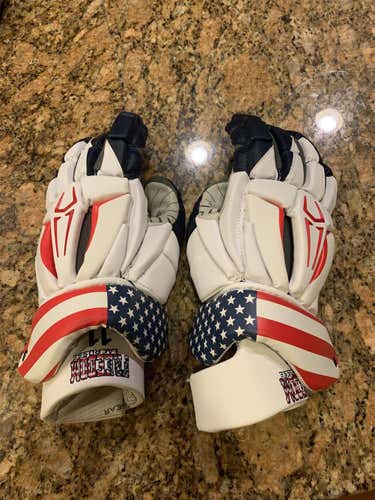 White New Under Armour Command Pro 2 13" Lacrosse Gloves