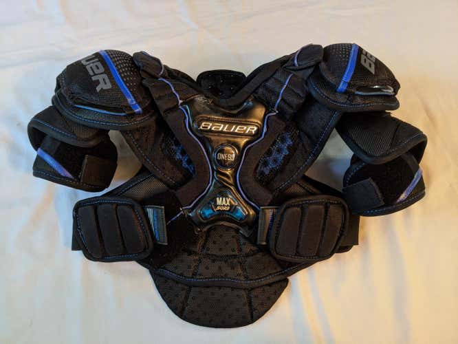 Used Junior Large Bauer One95 Shoulder Pads