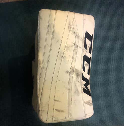 White Extreme Flex II 860 Blocker