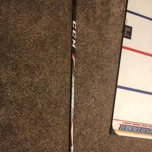 New Right Handed JetSpeed FT2 Mid Pattern Pro Stock Hockey Stick