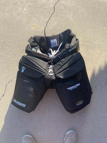 Small Vaughn Velocity VE8 Pro Carbon Hockey Goalie Pants