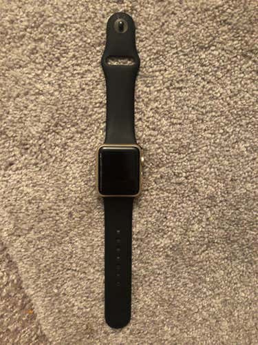 Series 1 Apple Watch Used Excellent Condition With Charger