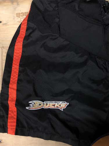 Anaheim Jr. Ducks Bauer Shells