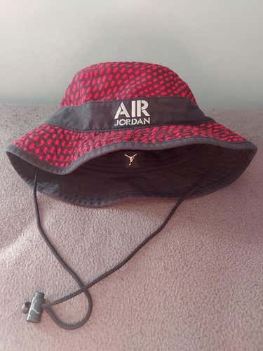 AIR JORDAN Bucket Hat (Size Large)
