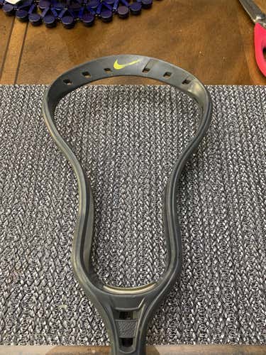 Nike Lakota U Head Used