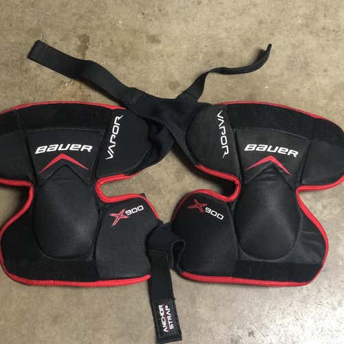 Used Bauer Senior Vapor X900 Goalie Knee Pads