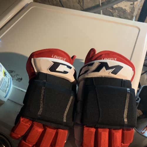 New CCM HG97 14" Pro Stock Gloves