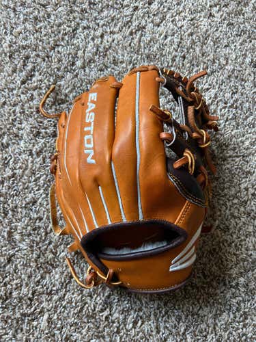 Used Right Hand Throw Professional Series 11.5" Baseball Glove