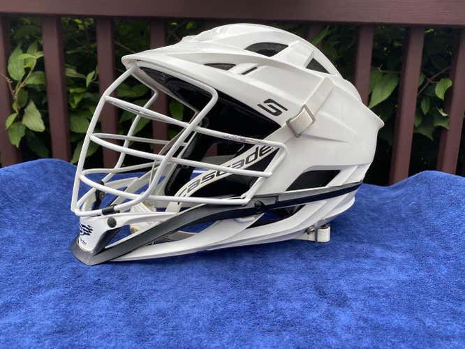 Men's Cascade S Helmet - White