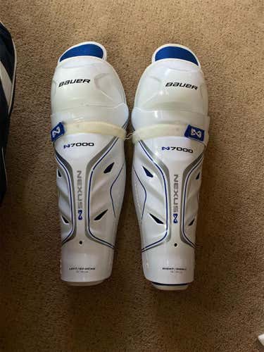 Used Bauer Nexus N7000 Shin Pads