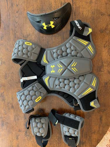 Notre Dame Team Issued Under Armour Shoulder Pads