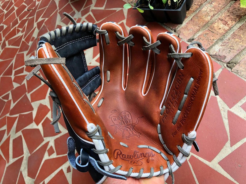 Used Rawlings Right Hand Throw Heart of the Hide Baseball Glove 11.5" PRO314-2GBN