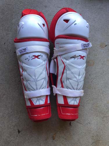 Bauer Vapor APX2 Pro Stock Shin Pads