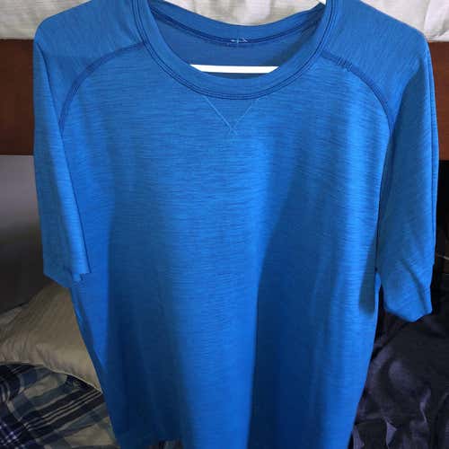 Blue Men's Large Lululemon Shirt