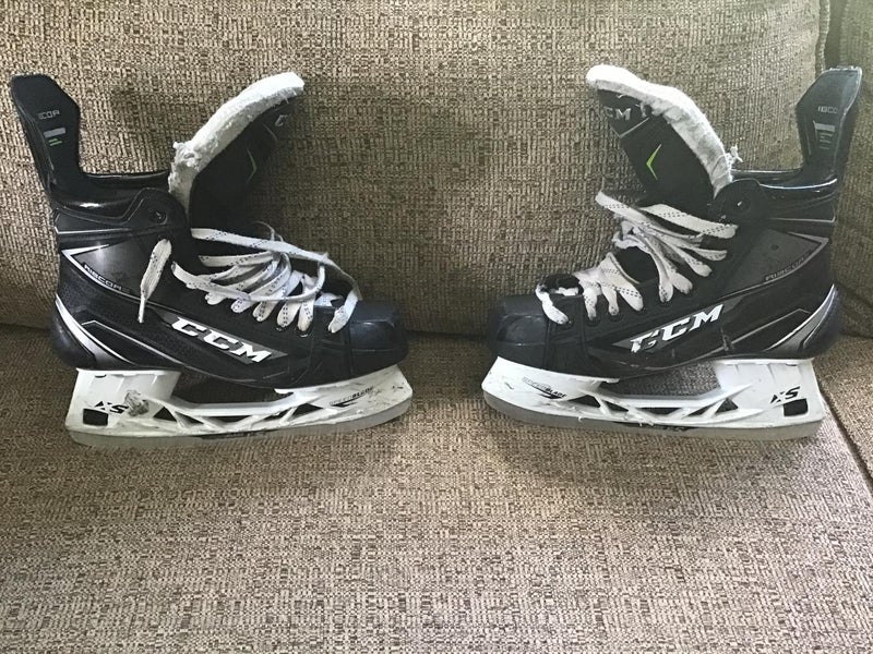 Senior Used CCM Ribcore Hockey Skates Size 6.5