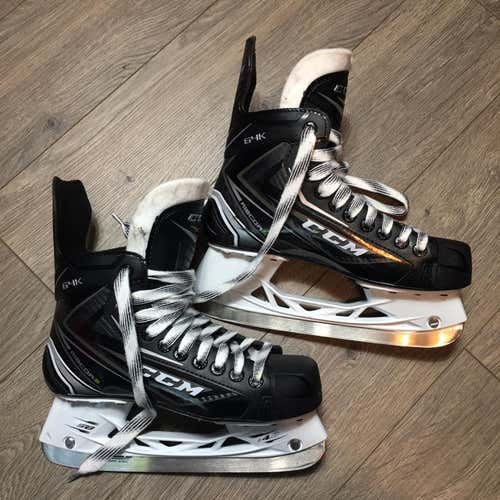 Used CCM RibCor 64K Size 5 Hockey Skates