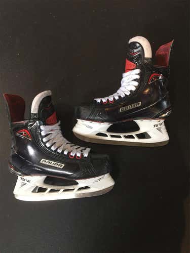 Used Bauer Vapor 1X 2.0 Regular Width  Size 7.5 Hockey Skates