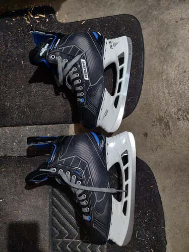 Senior Used Bauer Nexus 7000 Hockey Skates Regular Width Size 10.5