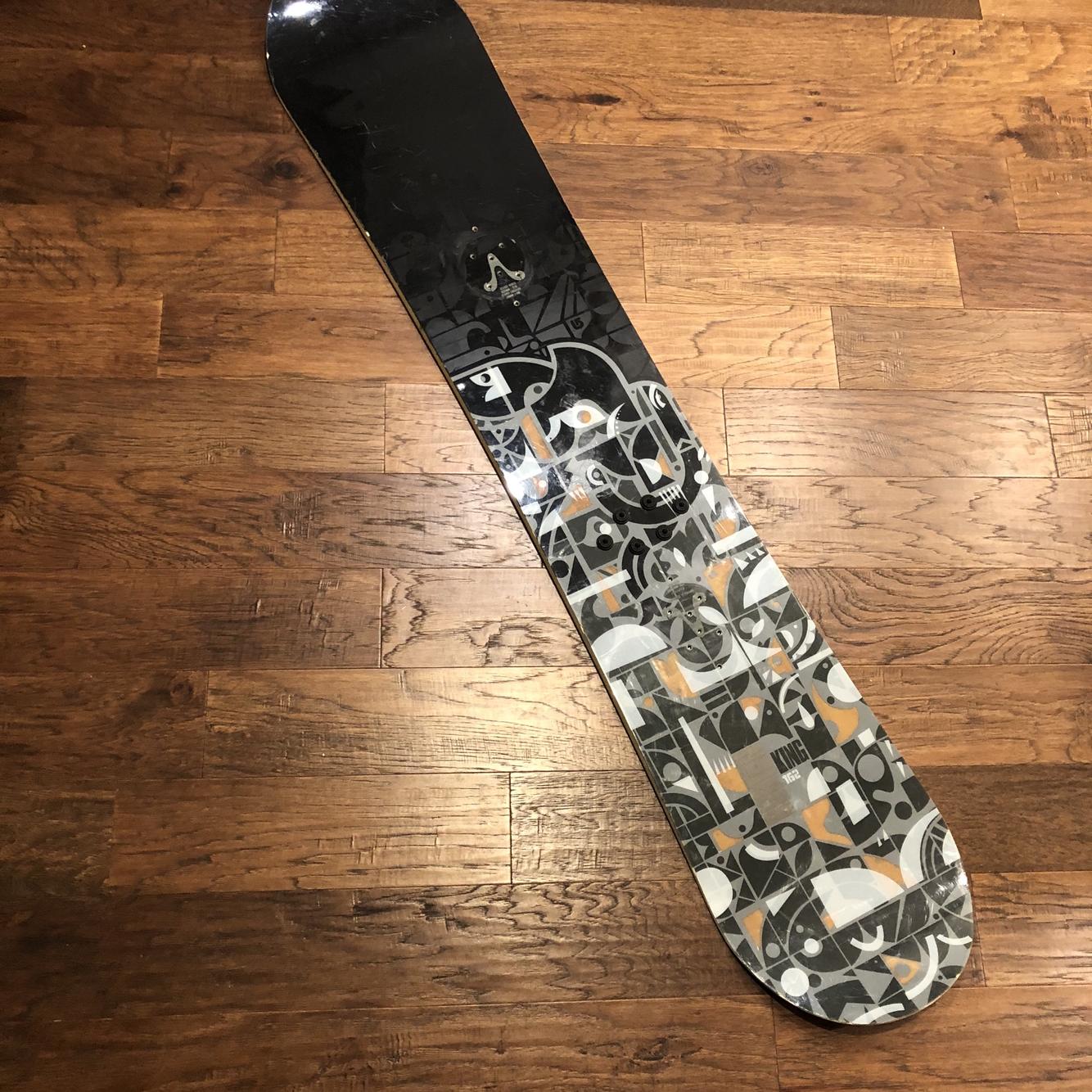 big burton king snowboard Men's Burton King 162 Wide Snowboard - Without Bindings | SidelineSwap