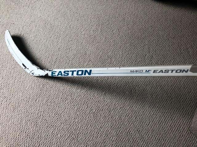 Used Senior Easton Left Handed Mako M5 Hockey Stick Mid Pattern w/ grip