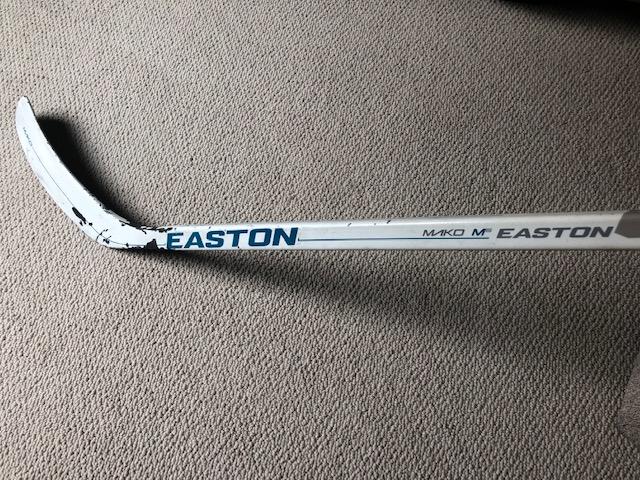 Used Senior Easton Left Handed Mako M5 Hockey Stick Mid Pattern w/ grip