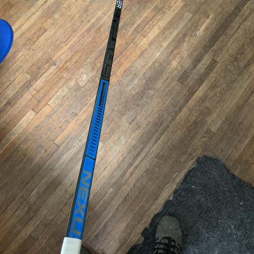 New Right Handed   Hockey Stick